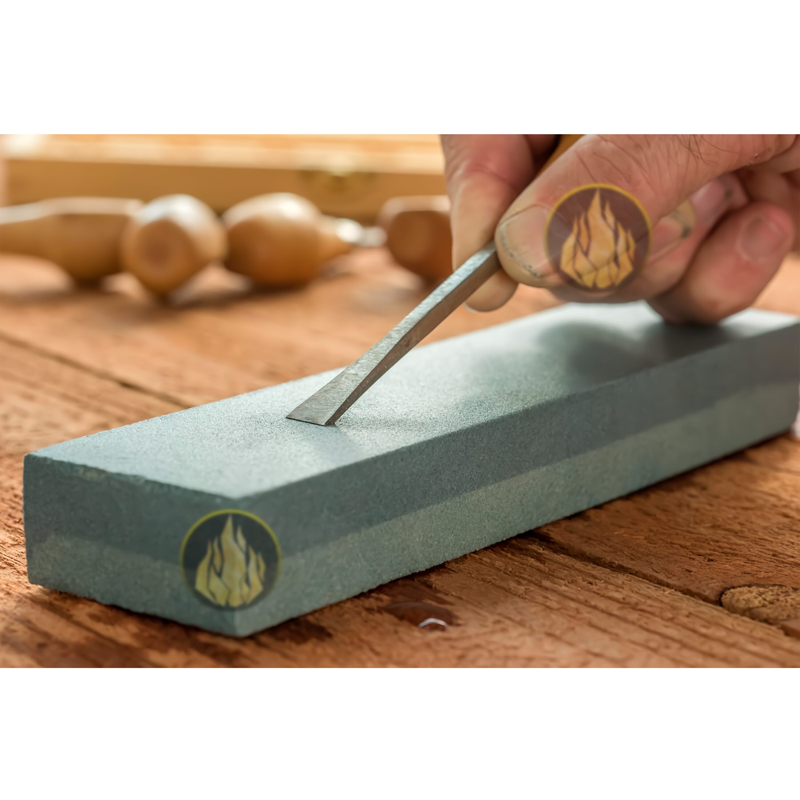 Piedra afiladora de óxido de aluminio para cuchillos y navajas marca Lion Tools, piedra rectangular doble grano para afilado y asentado de filo profesional 5290