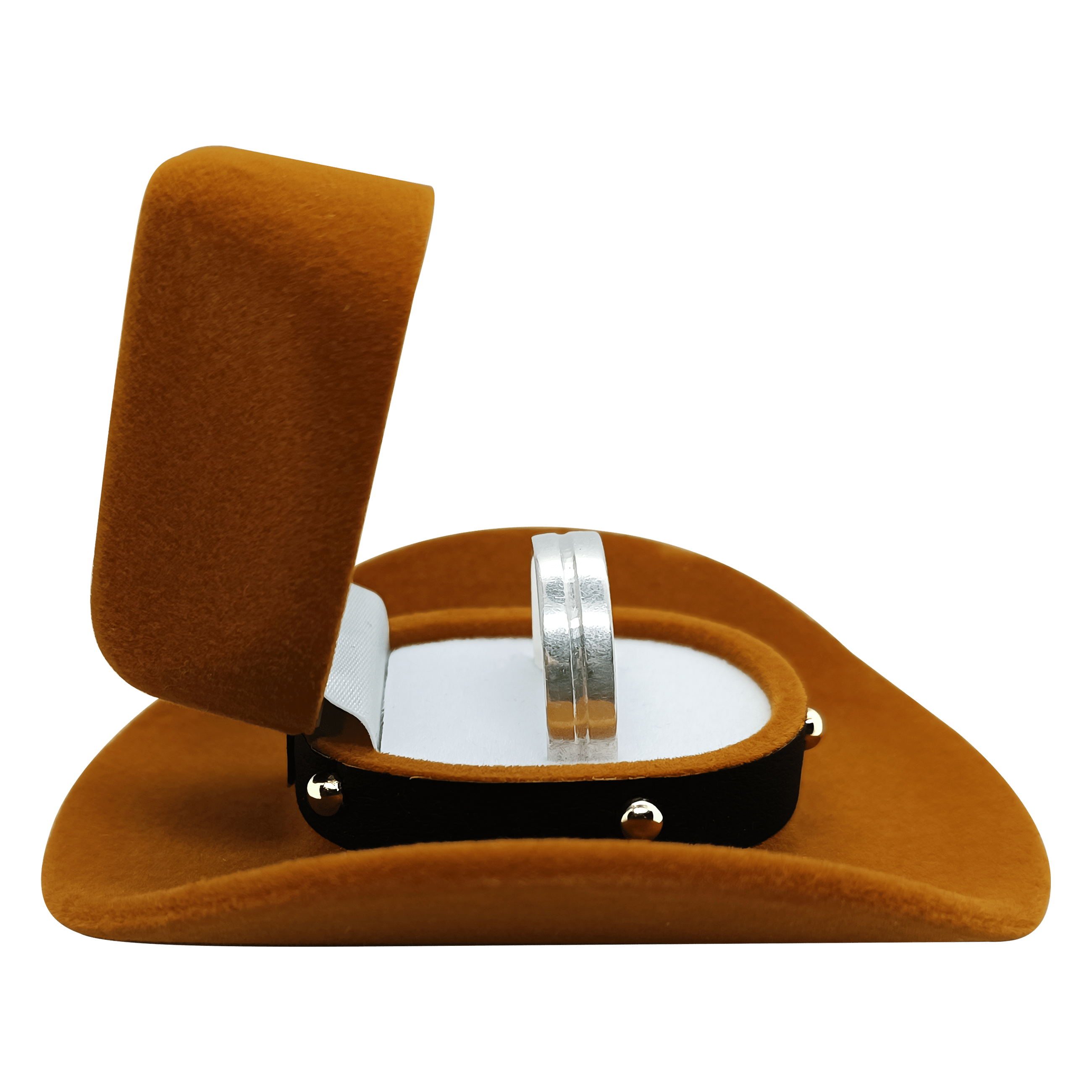 Caja Anillo De Compromiso Sombrero marca Caracter Fuego color café con interior afelpado para anillo o collar. Caracter Fuego estilo sombrero vaquero ideal para boda o propuesta de matrimonio.