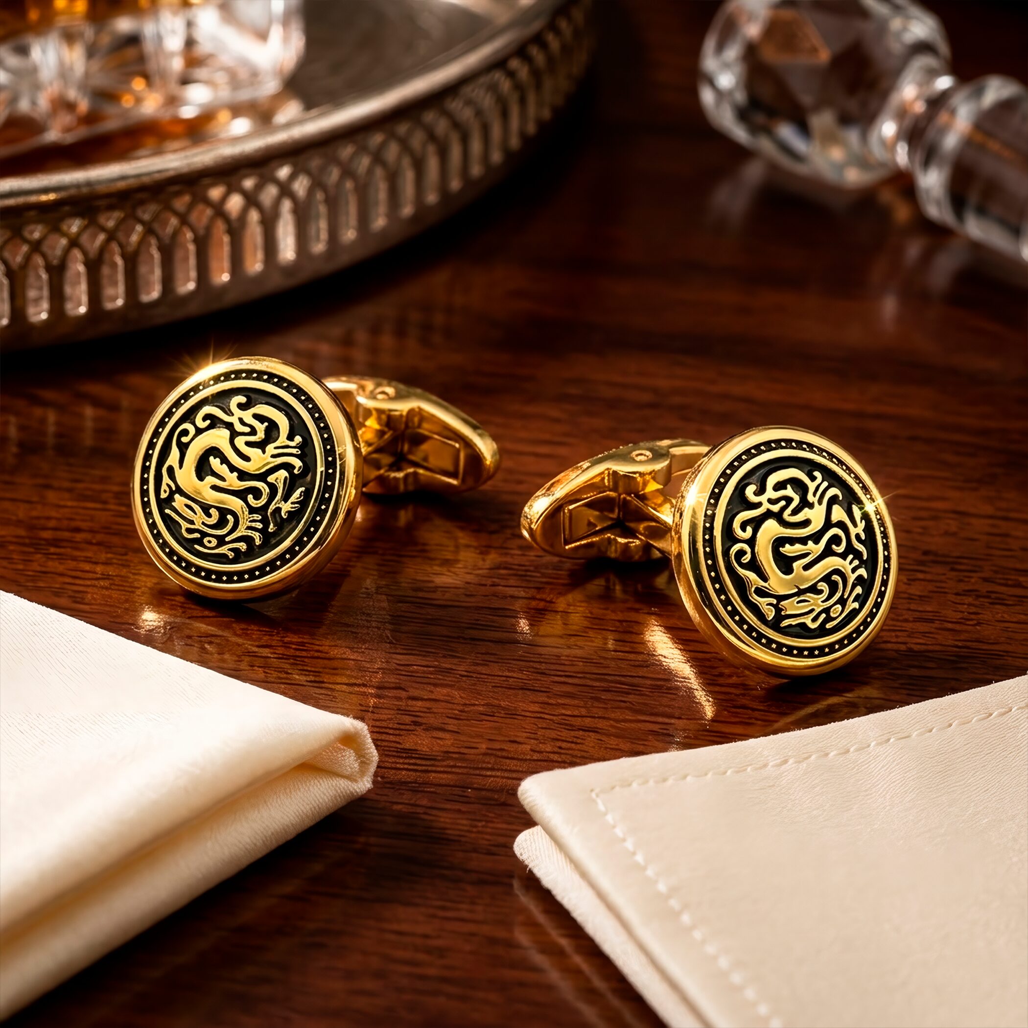 Mancuernillas Gemelos Dragon Dorado Caracter Fuego de lujo en acero inoxidable para eventos formales GMADD